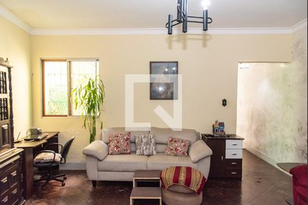 Sala de casa à venda com 4 quartos, 144m² em Vila Clementino, São Paulo