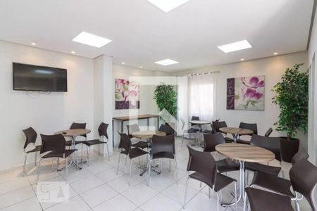 Apartamento à venda com 47m², 2 quartos e 1 vaga Apartamento à venda com 47m², 2 quartos e 1 vagaÁrea comum - Salão de festas