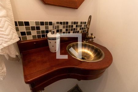 Casa à venda com 191m², 3 quartos e 4 vagasLavabo 