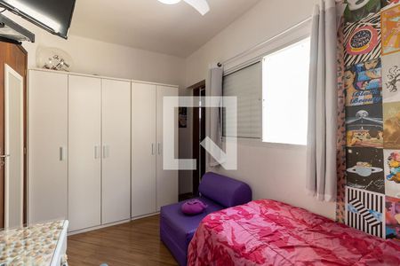 Casa à venda com 191m², 3 quartos e 4 vagasSuíte 2