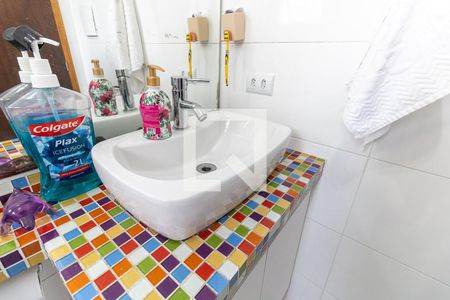 Casa à venda com 191m², 3 quartos e 4 vagasBanheiro da Suíte 2