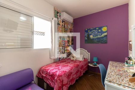 Casa à venda com 191m², 3 quartos e 4 vagasSuíte 2