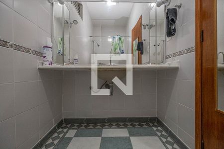 Apartamento à venda com 88m², 3 quartos e 1 vaga Apartamento à venda com 88m², 3 quartos e 1 vagaBanheiro Social