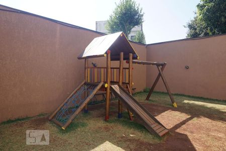 Apartamento à venda com 40m², 2 quartos e sem vagaÁrea Comum - Playground