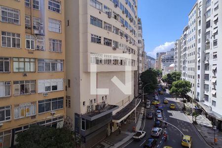 Vista da Sala de apartamento para alugar com 3 quartos, 109m² em Copacabana, Rio de Janeiro