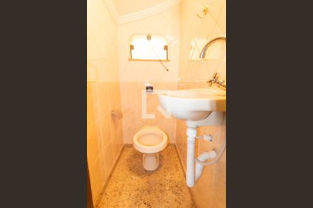 Lavabo de casa para alugar com 3 quartos, 220m² em Jardim Las Vegas, Santo André