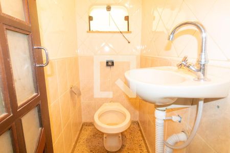 Lavabo de casa para alugar com 3 quartos, 220m² em Jardim Las Vegas, Santo André