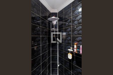 Casa à venda com 130m², 3 quartos e 1 vaga Casa à venda com 130m², 3 quartos e 1 vagaBanheiro da Suíte 1 - Chuveiro Elétrico