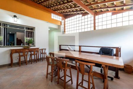 Casa à venda com 130m², 3 quartos e 1 vaga Casa à venda com 130m², 3 quartos e 1 vagaÁrea de Lazer