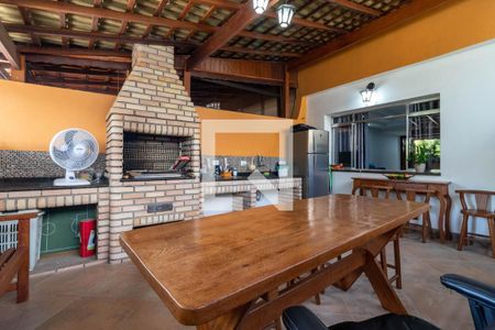 Casa à venda com 130m², 3 quartos e 1 vaga Casa à venda com 130m², 3 quartos e 1 vagaÁrea de Lazer