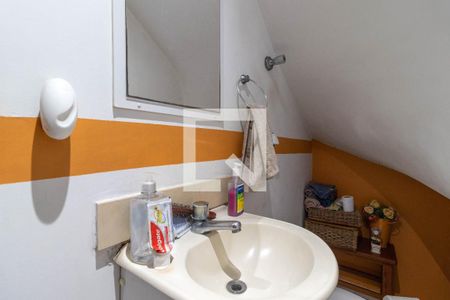 Casa à venda com 130m², 3 quartos e 1 vaga Casa à venda com 130m², 3 quartos e 1 vagaLavabo