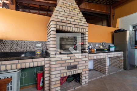 Casa à venda com 130m², 3 quartos e 1 vaga Casa à venda com 130m², 3 quartos e 1 vagaÁrea de Lazer - Churrasqueira