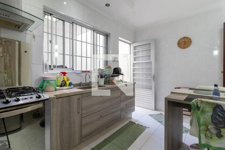 Casa à venda com 130m², 3 quartos e 1 vaga Casa à venda com 130m², 3 quartos e 1 vagaCozinha