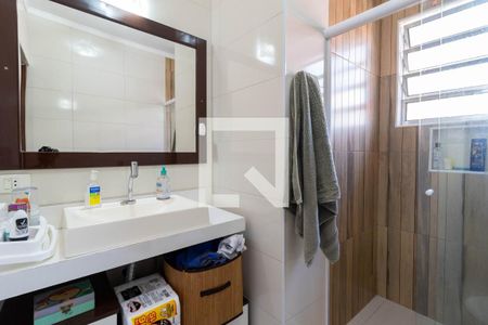 Casa à venda com 130m², 3 quartos e 1 vaga Casa à venda com 130m², 3 quartos e 1 vagaBanheiro 2