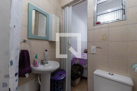 Casa à venda com 130m², 3 quartos e 1 vaga Casa à venda com 130m², 3 quartos e 1 vagaBanheiro da Suíte 2