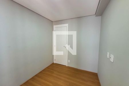 Quarto 1 de apartamento para alugar com 2 quartos, 41m² em Jardim Santa Emília, São Paulo