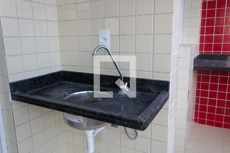 Detalhe varanda de apartamento para alugar com 2 quartos, 63m² em Aviação, Praia Grande