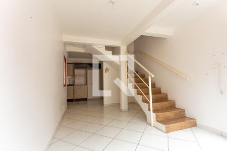 Sala de casa de condomínio para alugar com 2 quartos, 57m² em Boa Saúde, Novo Hamburgo