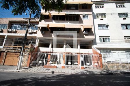 Apartamento à venda com 55m², 1 quarto e sem vaga Apartamento à venda com 55m², 1 quarto e sem vagaFachada