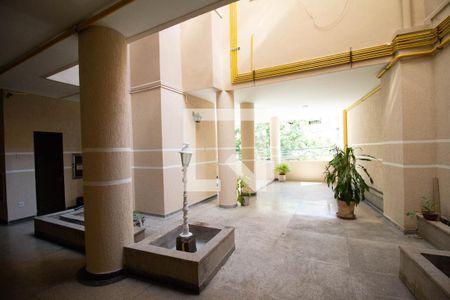 Apartamento à venda com 55m², 1 quarto e sem vaga Apartamento à venda com 55m², 1 quarto e sem vagaHall entrada
