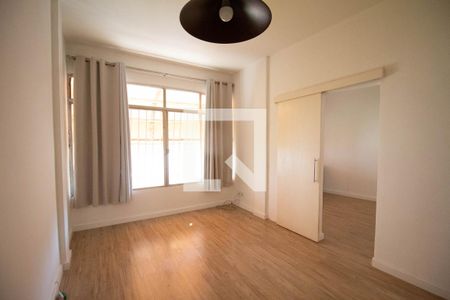 Apartamento à venda com 55m², 1 quarto e sem vaga Apartamento à venda com 55m², 1 quarto e sem vagaSala