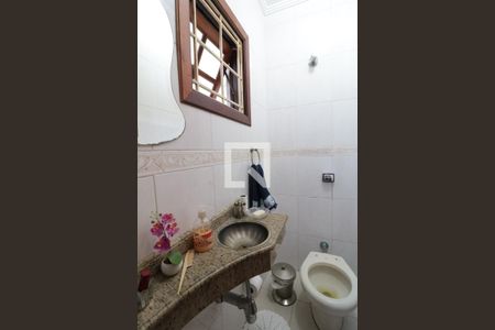 Casa à venda com 95m², 3 quartos e 2 vagasBanheiro de Serviço