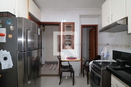 Casa à venda com 95m², 3 quartos e 2 vagasCozinha