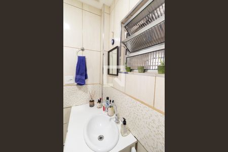 Banheiro de apartamento à venda com 1 quarto, 40m² em Pinheiros, São Paulo
