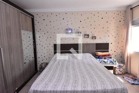 Casa à venda com 300m², 4 quartos e 8 vagas Casa à venda com 300m², 4 quartos e 8 vagasQuarto 1 - Suíte