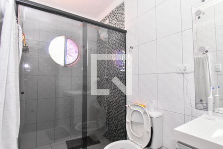 Casa à venda com 300m², 4 quartos e 8 vagas Casa à venda com 300m², 4 quartos e 8 vagasBanheiro da Suíte 2