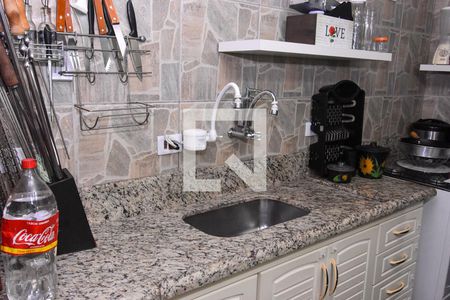 Casa à venda com 300m², 4 quartos e 8 vagas Casa à venda com 300m², 4 quartos e 8 vagasChurrasqueira