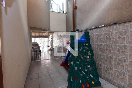 Casa à venda com 300m², 4 quartos e 8 vagas Casa à venda com 300m², 4 quartos e 8 vagasQuintal