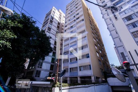 Apartamento à venda com 160m², 3 quartos e 1 vagaFachada