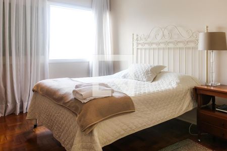 Apartamento à venda com 160m², 3 quartos e 1 vagasuíte