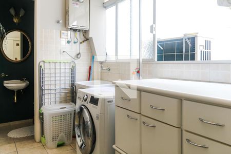 Apartamento à venda com 160m², 3 quartos e 1 vagaÁrea de Serviço