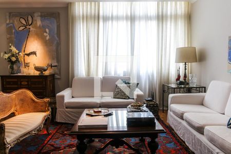 Apartamento à venda com 160m², 3 quartos e 1 vagaSala