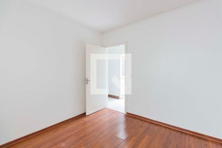 Casa à venda com 220m², 4 quartos e 3 vagas Casa à venda com 220m², 4 quartos e 3 vagasQuarto 1