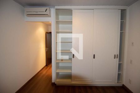 Apartamento à venda com 130m², 3 quartos e 1 vagaQuarto 2