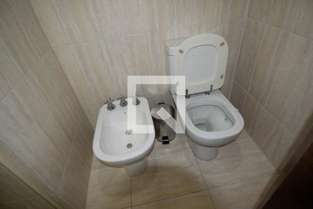 Apartamento à venda com 130m², 3 quartos e 1 vagaBanheiro 2