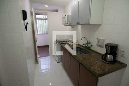 Cozinha de apartamento para alugar com 3 quartos, 130m² em Humaitá, Rio de Janeiro