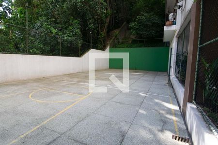 Apartamento à venda com 130m², 3 quartos e 1 vagaQuadra