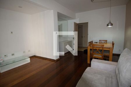 Sala de apartamento à venda com 3 quartos, 130m² em Humaitá, Rio de Janeiro