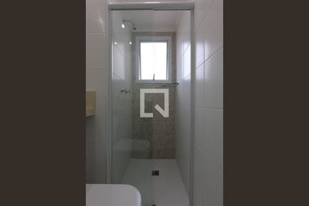 Banheiro de apartamento à venda com 2 quartos, 42m² em Jardim Novo Taboão, São Paulo