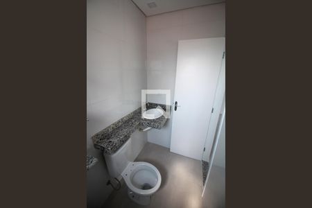 Banheiro de apartamento para alugar com 1 quarto, 30m² em Vila Mafra, São Paulo