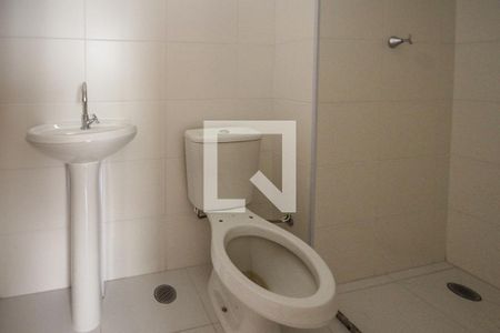 Banheiro de apartamento para alugar com 1 quarto, 26m² em Jardim Planalto, São Paulo