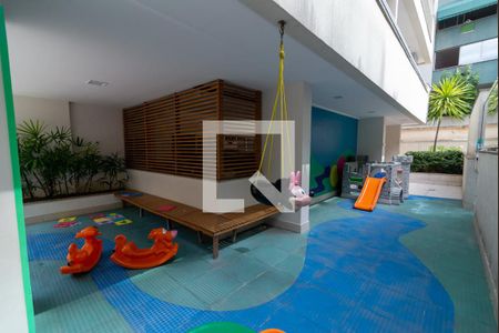 Apartamento à venda com 88m², 2 quartos e 1 vagaÁrea Comum - Playground