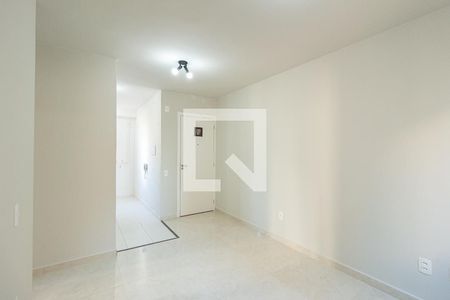 Sala de apartamento para alugar com 2 quartos, 40m² em Guaratiba, Rio de Janeiro