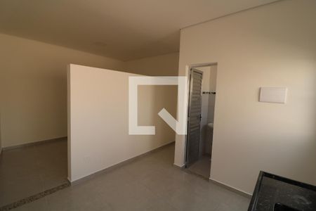 Cozinha de kitnet/studio para alugar com 1 quarto, 28m² em Quinta da Paineira, São Paulo
