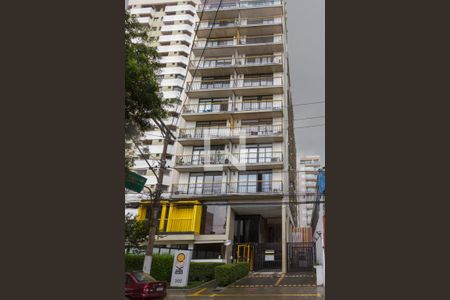Apartamento à venda com 34m², 1 quarto e 1 vagaFachada