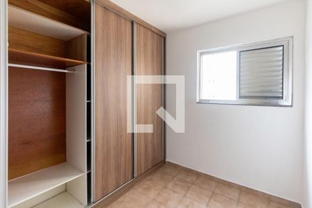 Quarto 1 de apartamento para alugar com 3 quartos, 72m² em Vila Moraes, São Paulo